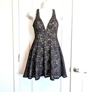 Express beige and black lace plunge dress size XS NWT